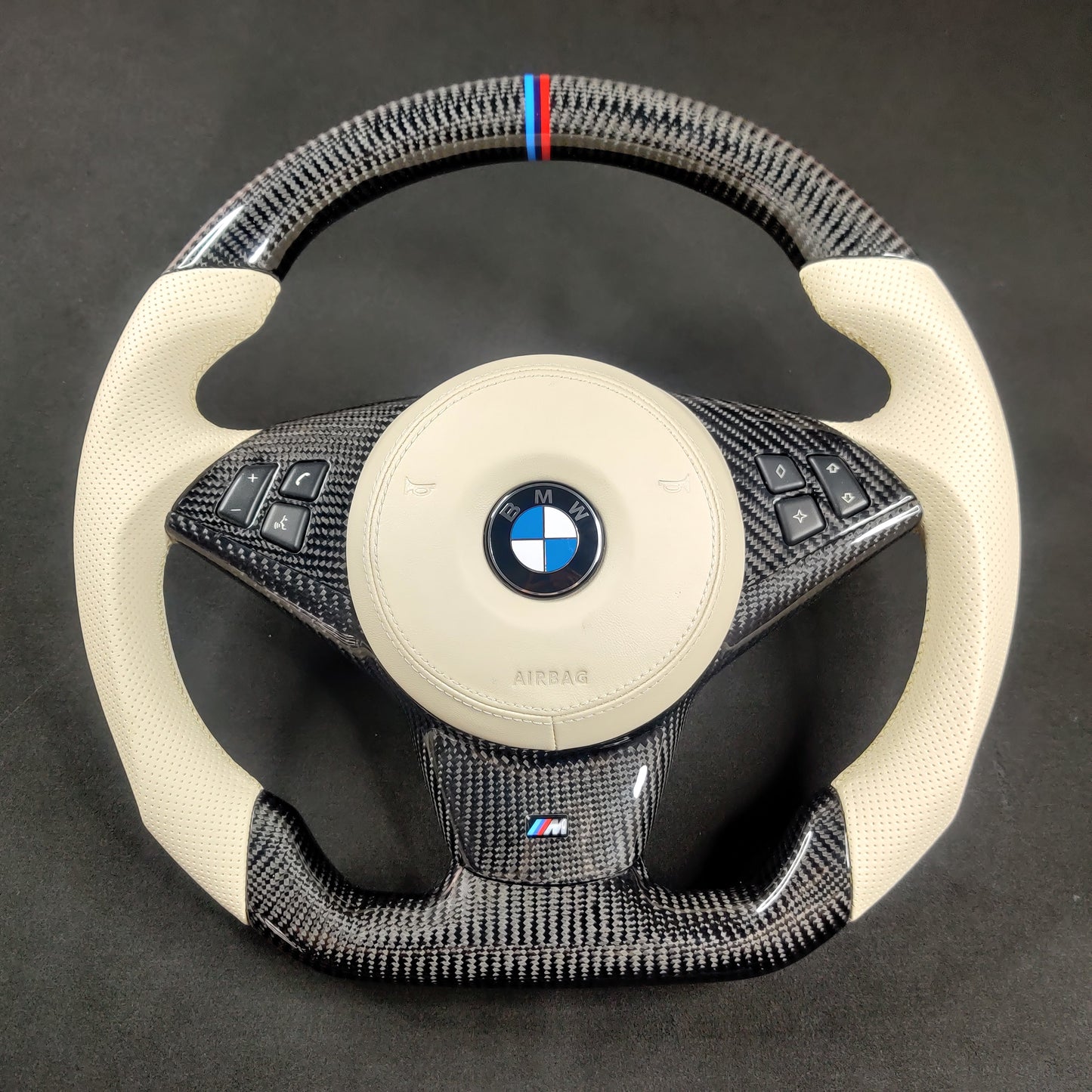 Private Custom Carbon Fiber Steering Wheel For BMW 5 Series E60 M5