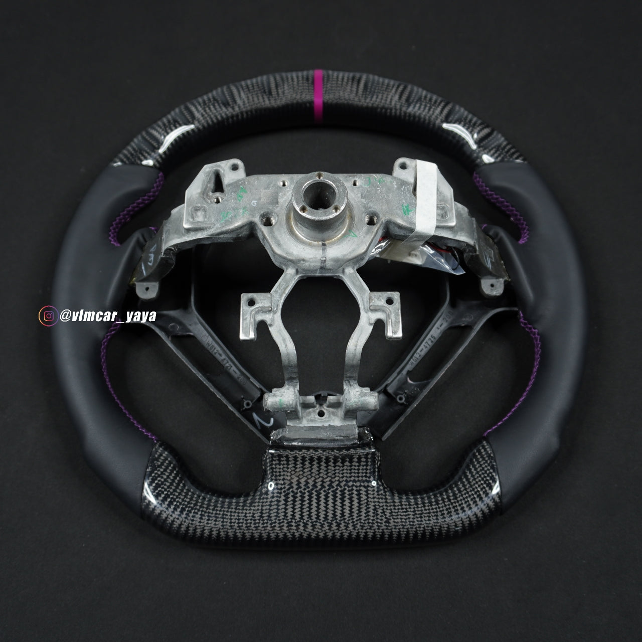 Private Custom Carbon Fiber Steering Wheel For Infiniti G37 G25