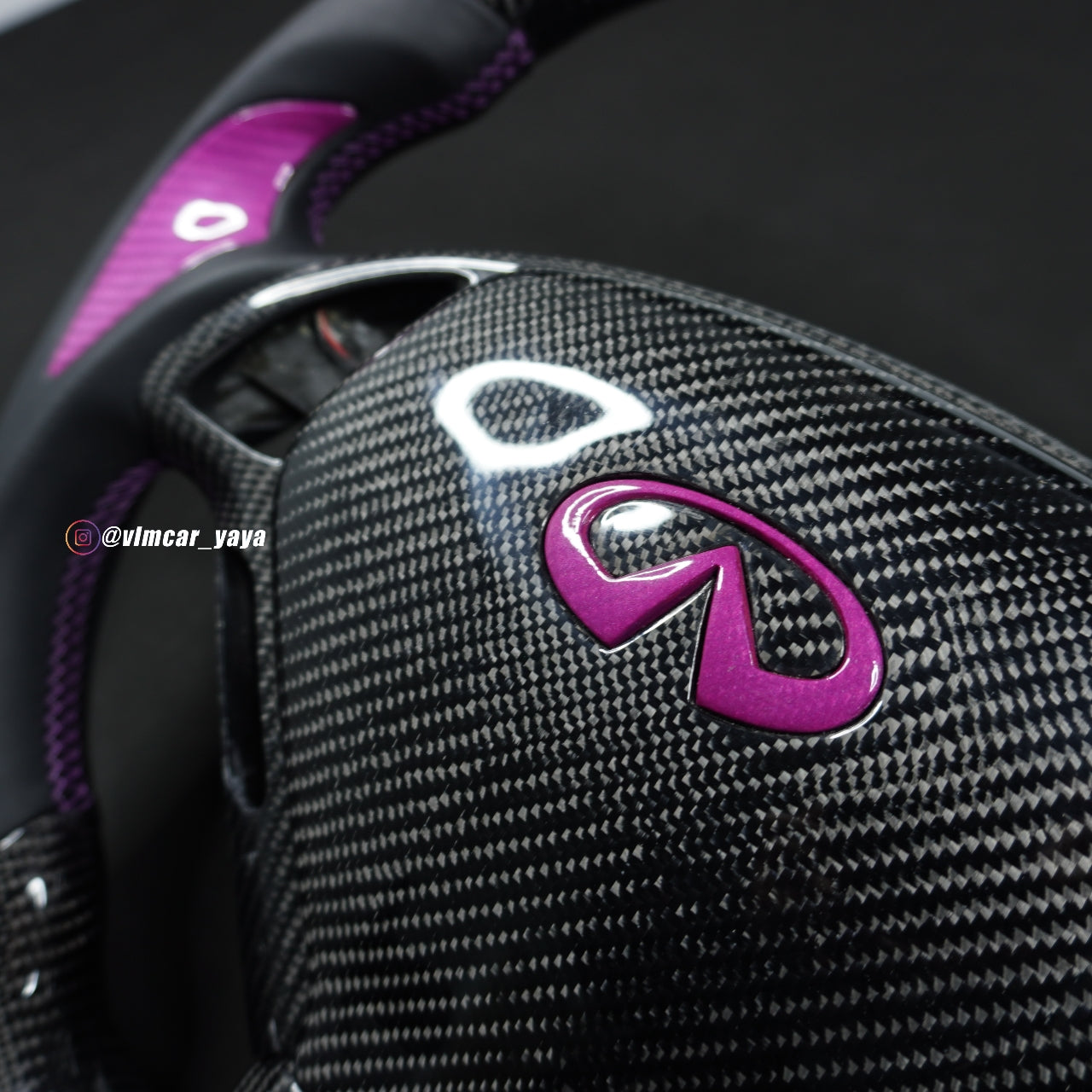 Private Custom Carbon Fiber Steering Wheel For Infiniti G37 G25