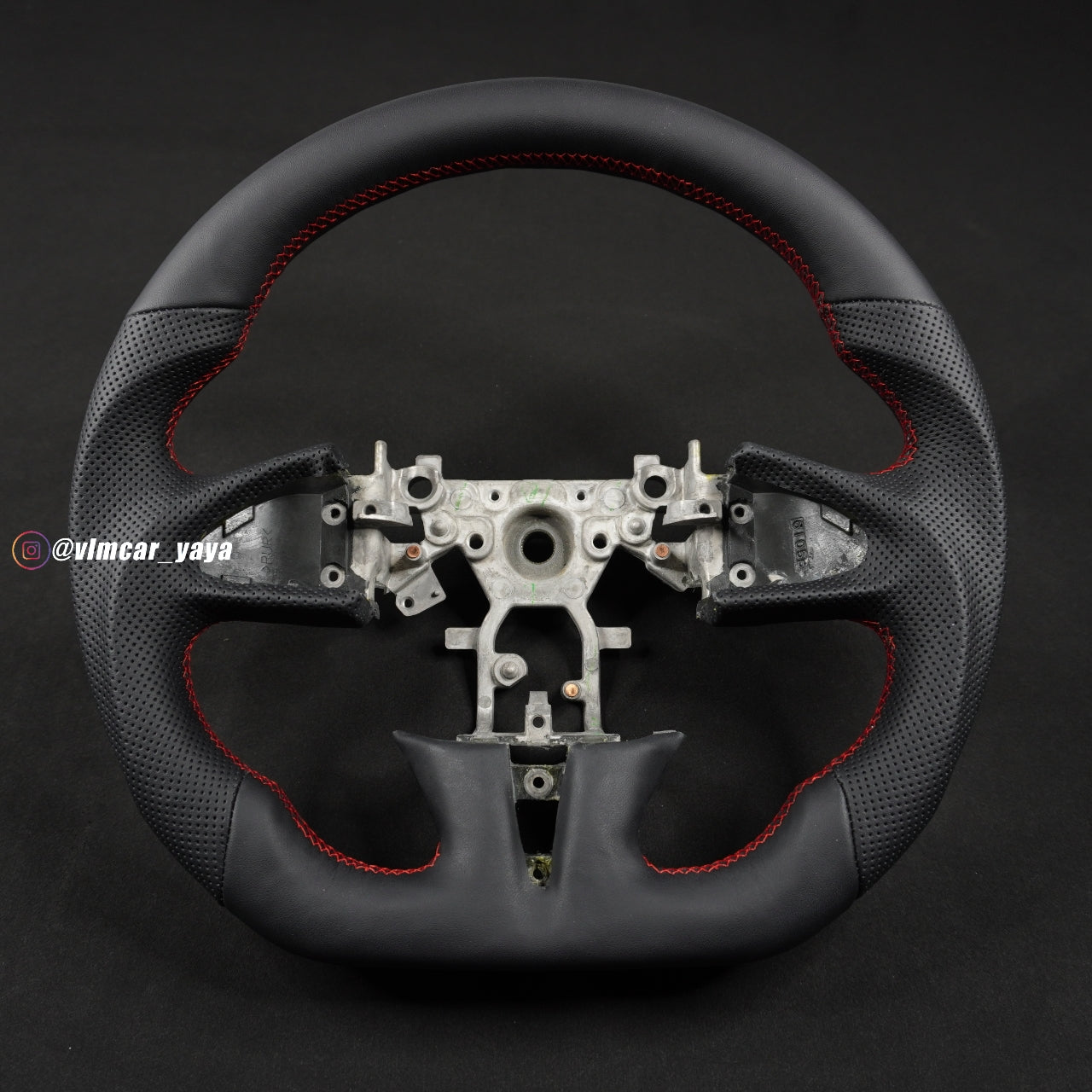 Private Custom Carbon Fiber Steering Wheel For Infiniti Q50