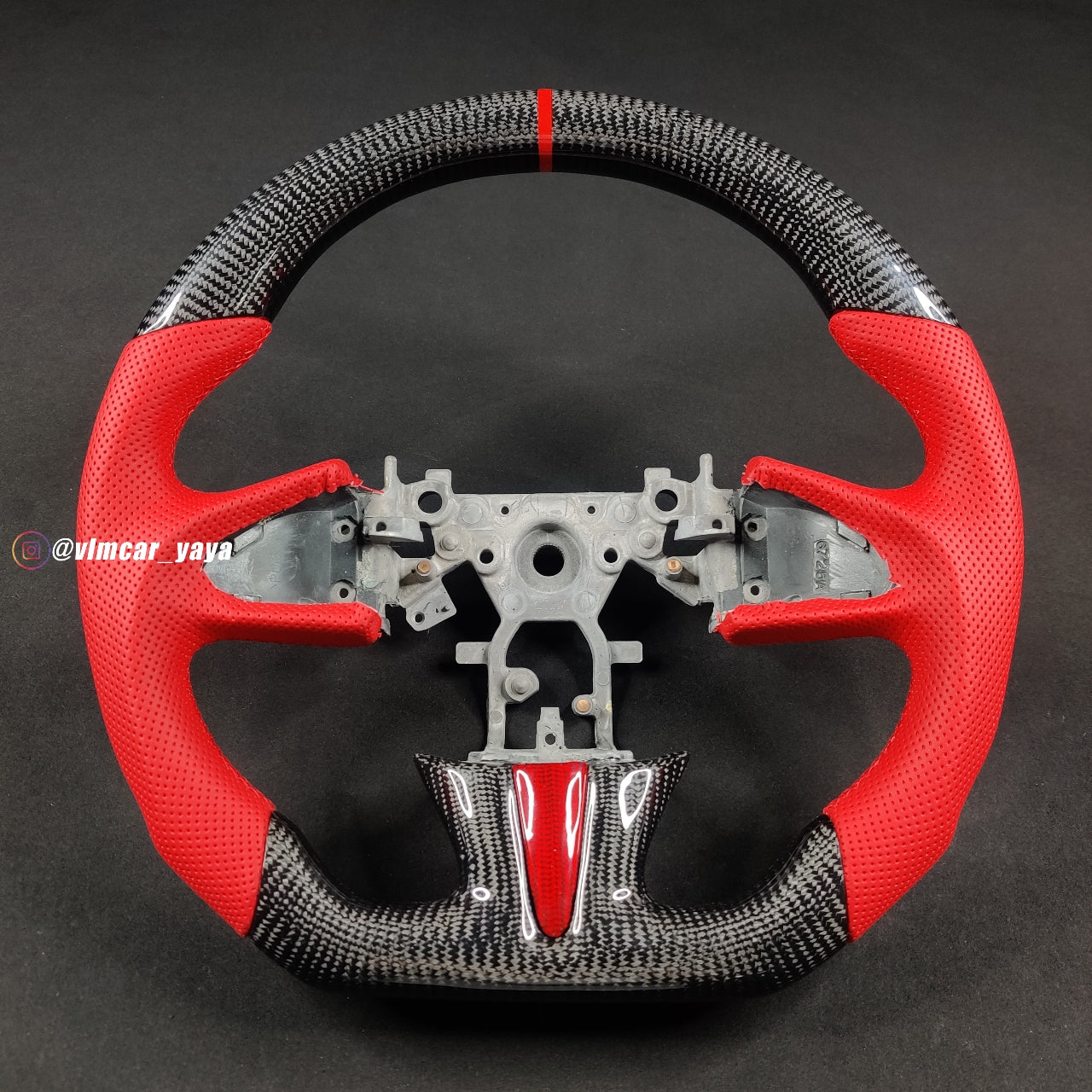 Private Custom Carbon Fiber Steering Wheel For Infiniti Q50