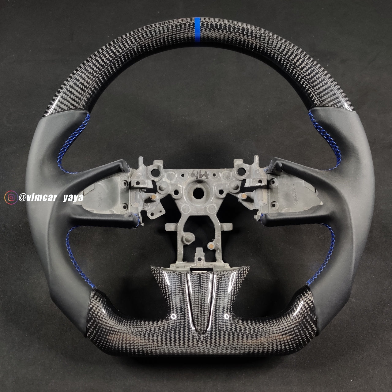 Private Custom Carbon Fiber Steering Wheel For Infiniti Q50
