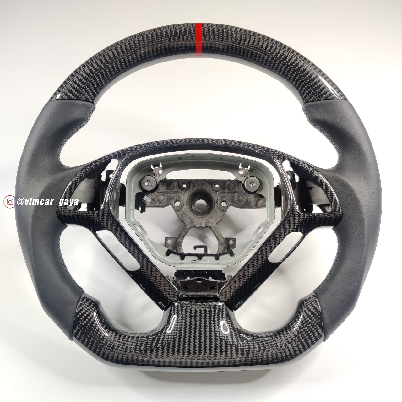 Private Custom Carbon Fiber Steering Wheel For Infiniti G37 G25