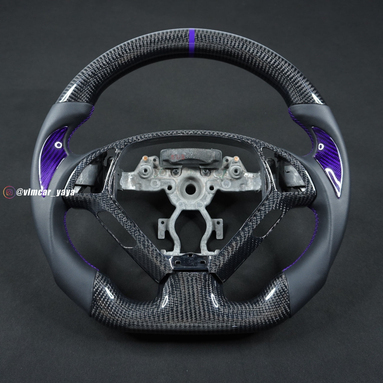 Private Custom Carbon Fiber Steering Wheel For Infiniti G37 G25