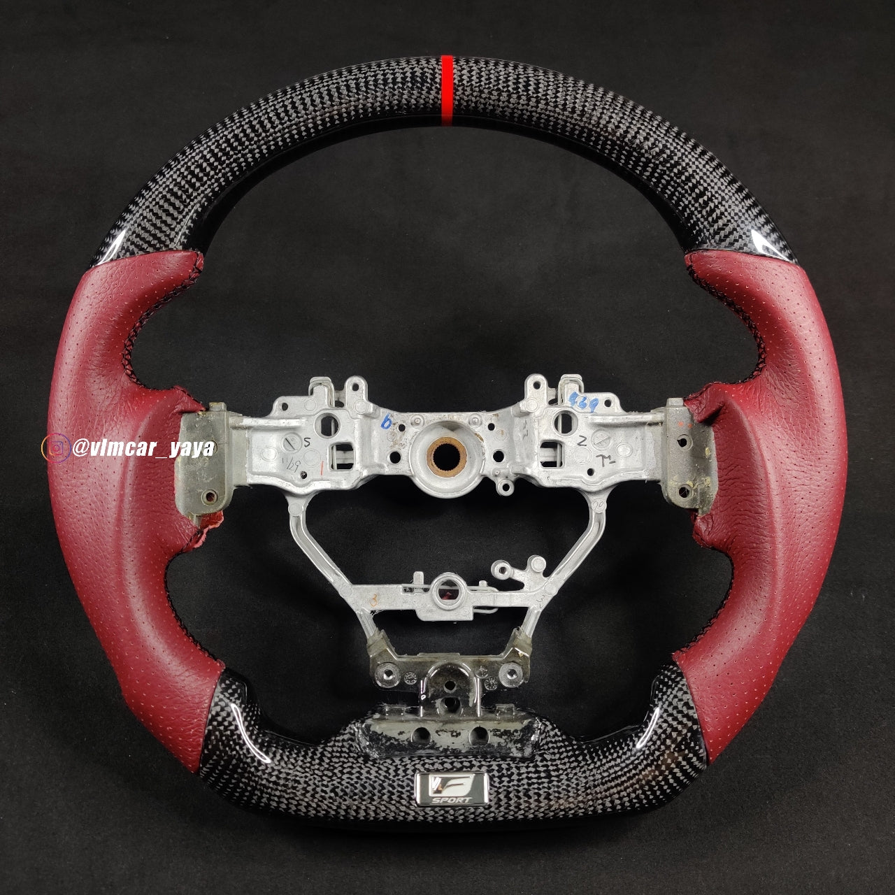Private Custom Carbon Fiber Steering Wheel For Lexus IS300 IS350