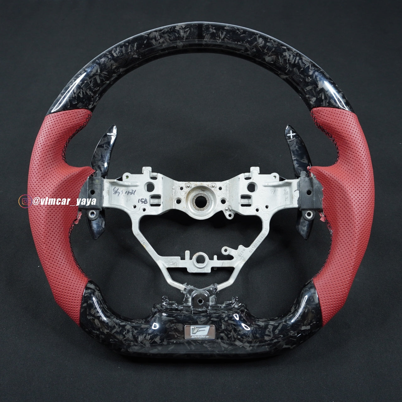 Private Custom Carbon Fiber Steering Wheel For Lexus IS300 IS350