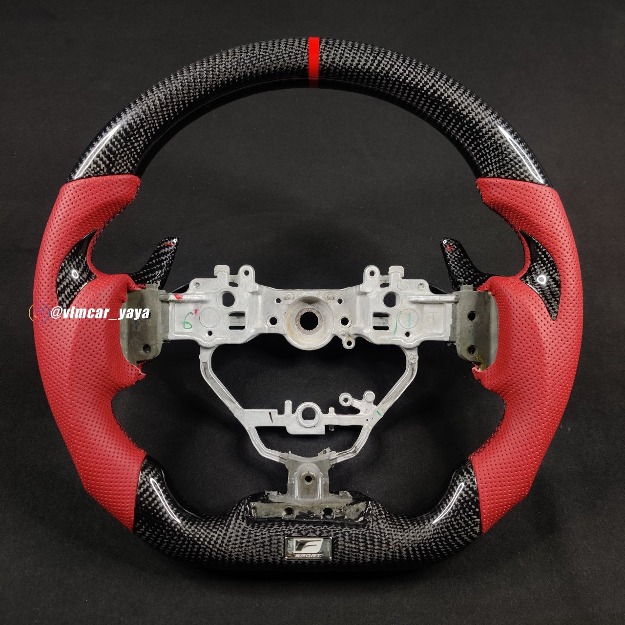 Private Custom Carbon Fiber Steering Wheel For Lexus IS300 IS350