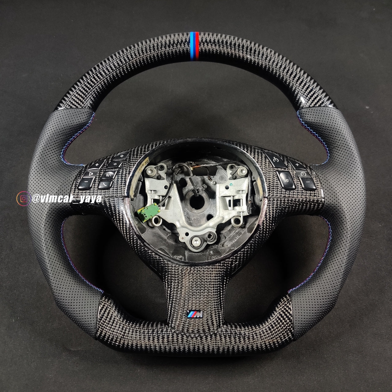 Private Custom Carbon Fiber Steering Wheel For BMW 3 Series E46 M3