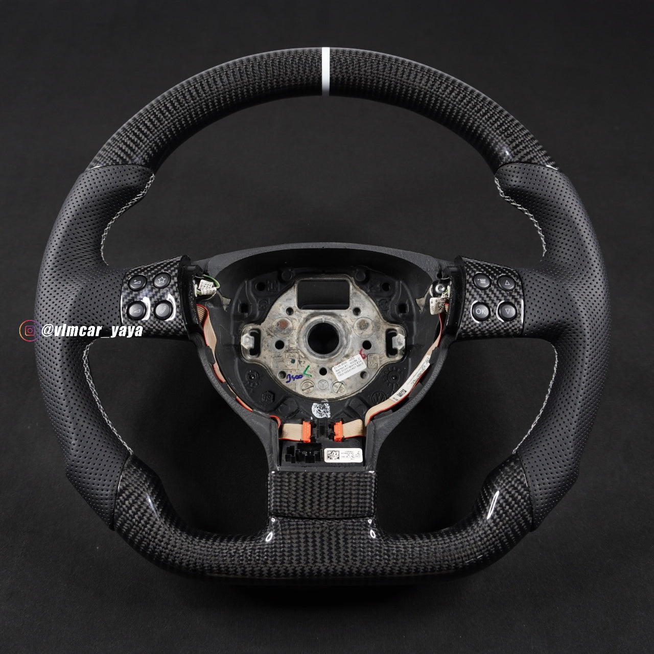 Private Custom Carbon Fiber Steering Wheel For Volkswagen Golf5 MK5 GTI VW