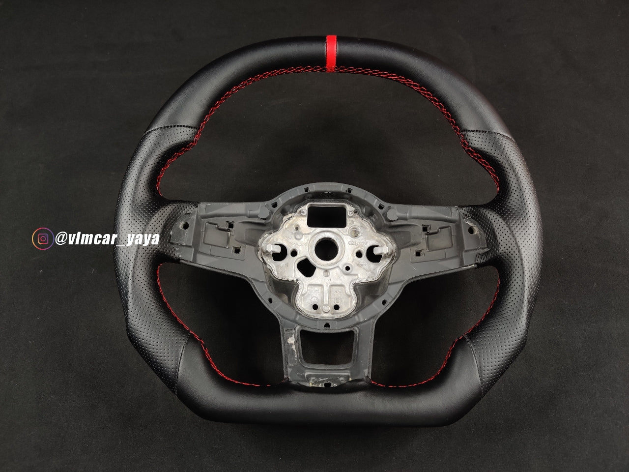 Private Custom Carbon Fiber Steering Wheel For Volkswagen Golf7 MK7R GTI VW