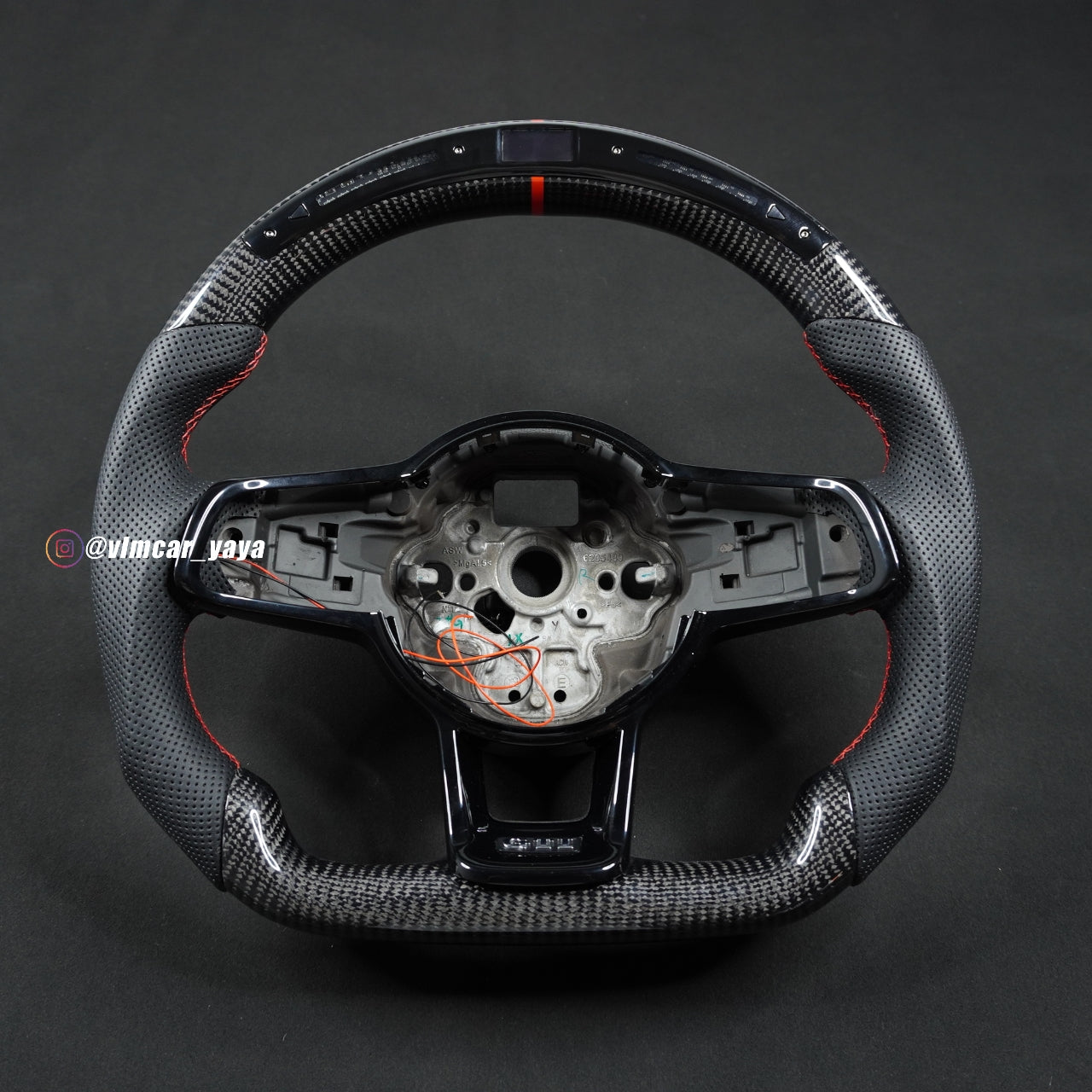 Private Custom Carbon Fiber Steering Wheel For Volkswagen Golf7 MK7R GTI VW