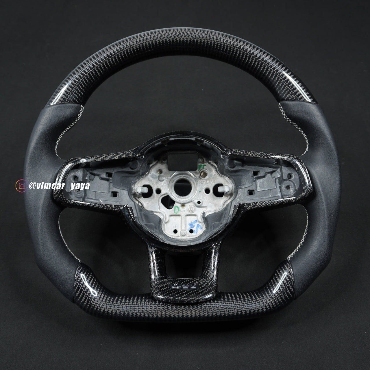 Private Custom Carbon Fiber Steering Wheel For Volkswagen Golf7 MK7R GTI VW