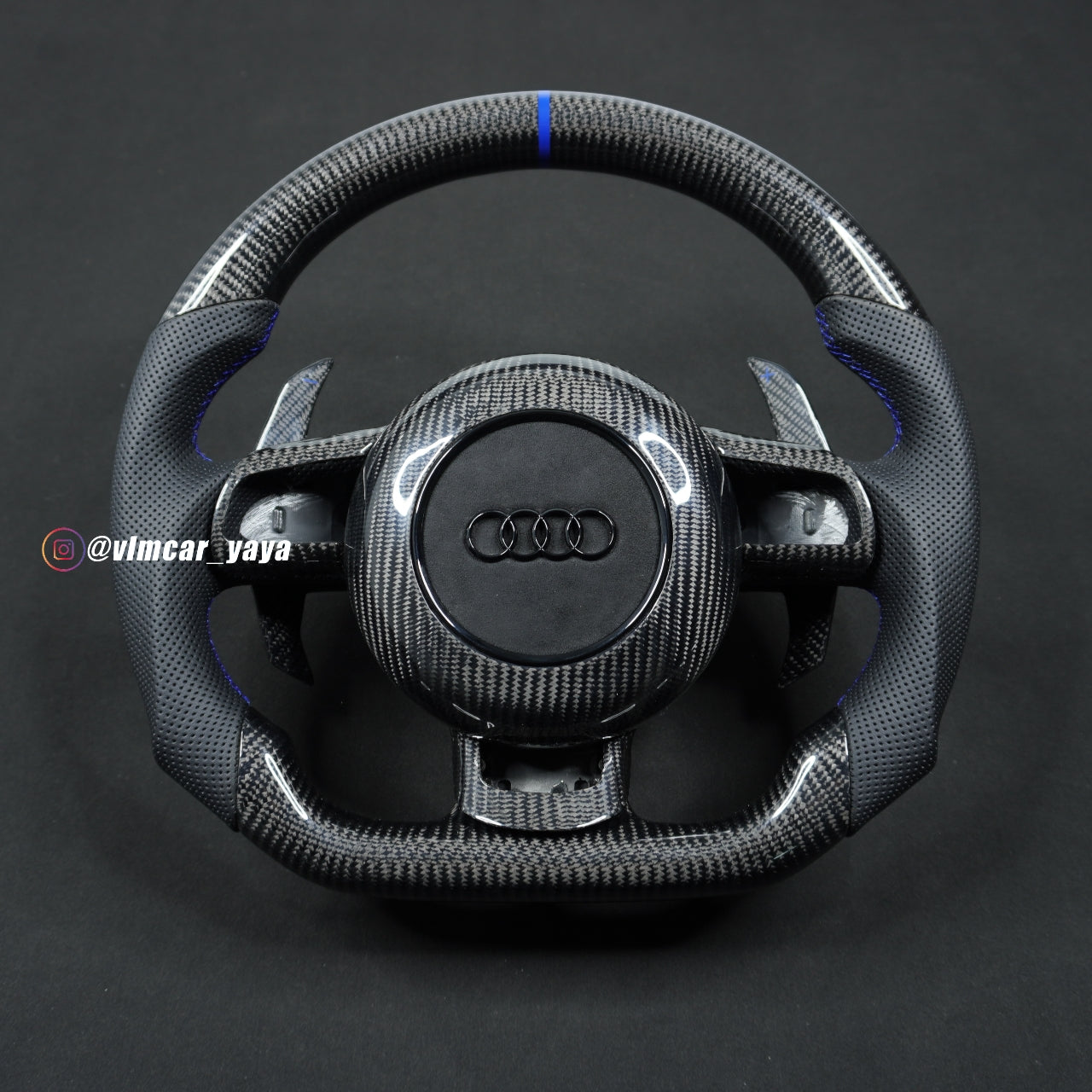 Private Custom Carbon Fiber Steering Wheel For Audi TT R8 A3 S3 8P RS3 RS6