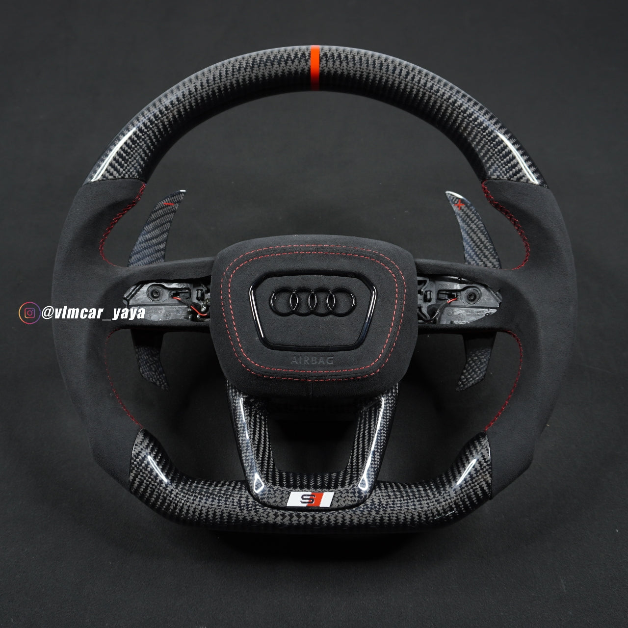 Private Custom Carbon Fiber Steering Wheel For Audi Q3 Q5 SQ8 RS5