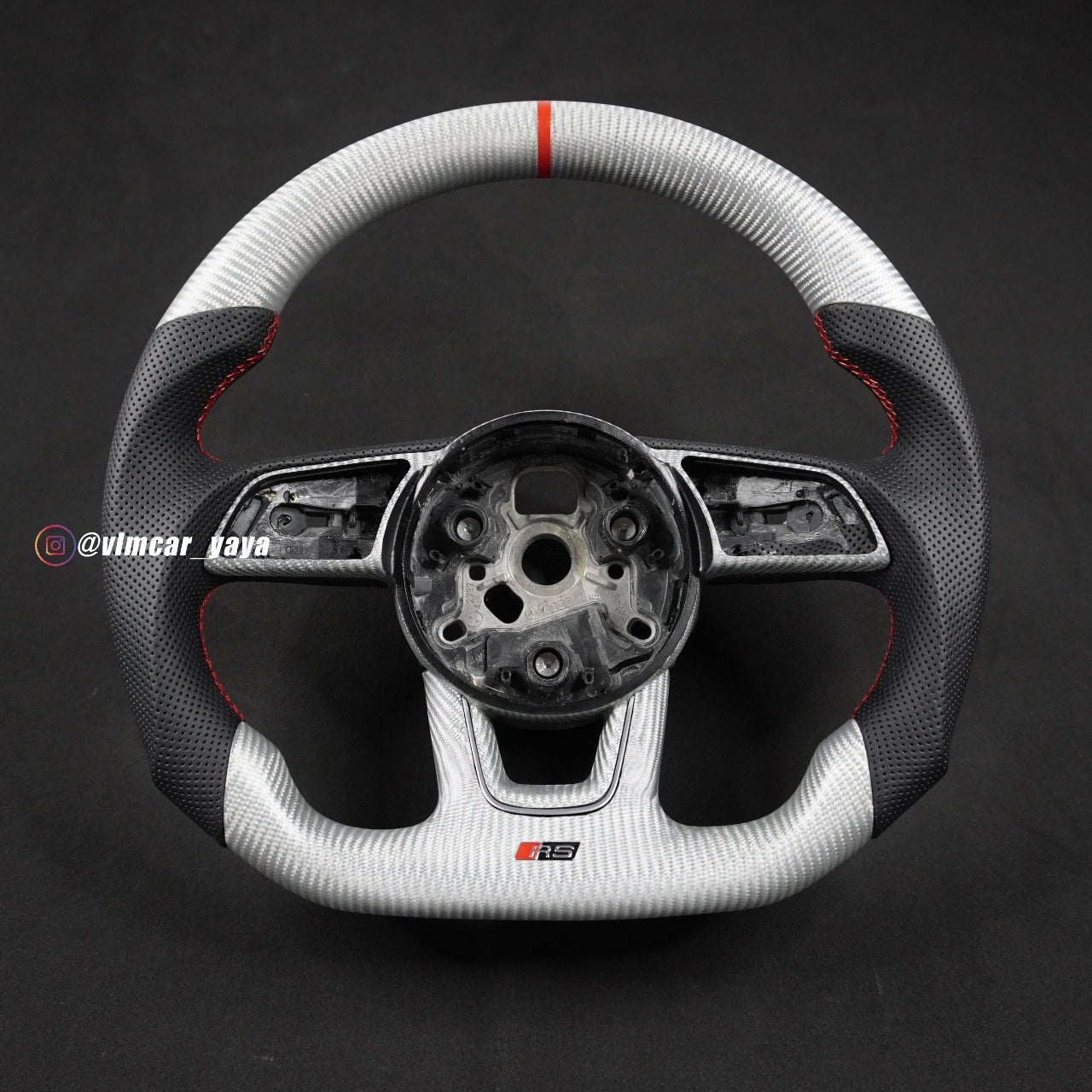 Private Custom Carbon Fiber Steering Wheel For Audi A4 A5 S3 S4 S5 RS3 RS4 RS7