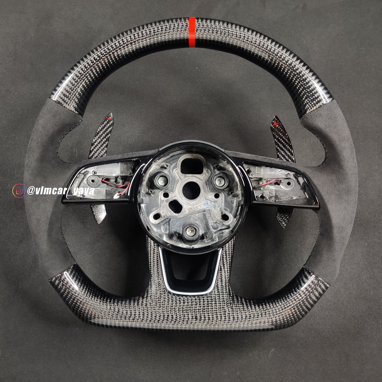 Private Custom Carbon Fiber Steering Wheel For Audi A4 A5 S3 S4 S5 RS3 RS4 RS7