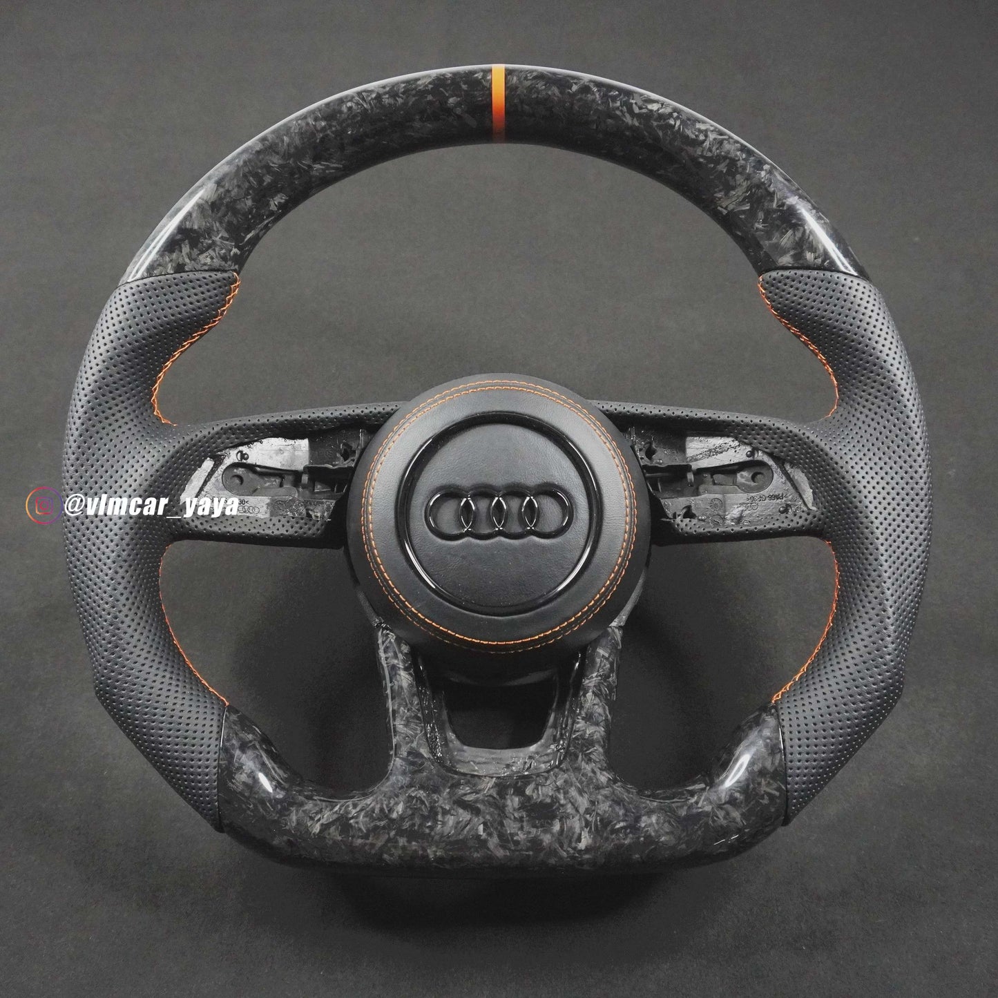 Private Custom Carbon Fiber Steering Wheel For Audi A4 A5 S3 S4 S5 RS3 RS4 RS7
