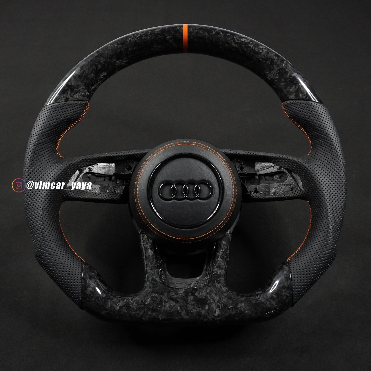 Private Custom Carbon Fiber Steering Wheel For Audi A4 A5 S3 S4 S5 RS3 RS4 RS7