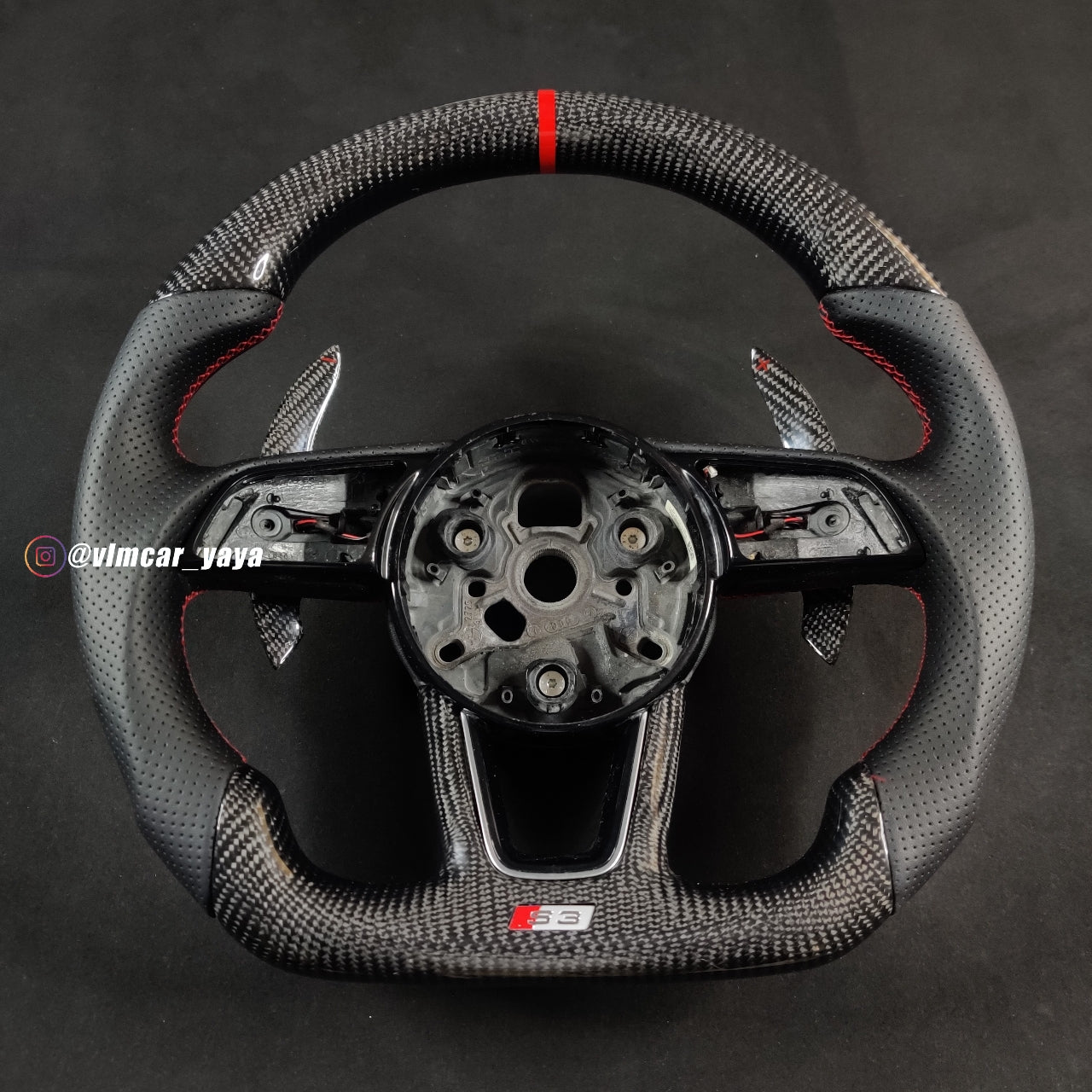 Private Custom Carbon Fiber Steering Wheel For Audi S3 S4 S5 RS3 RS4 RS7 A4 A5