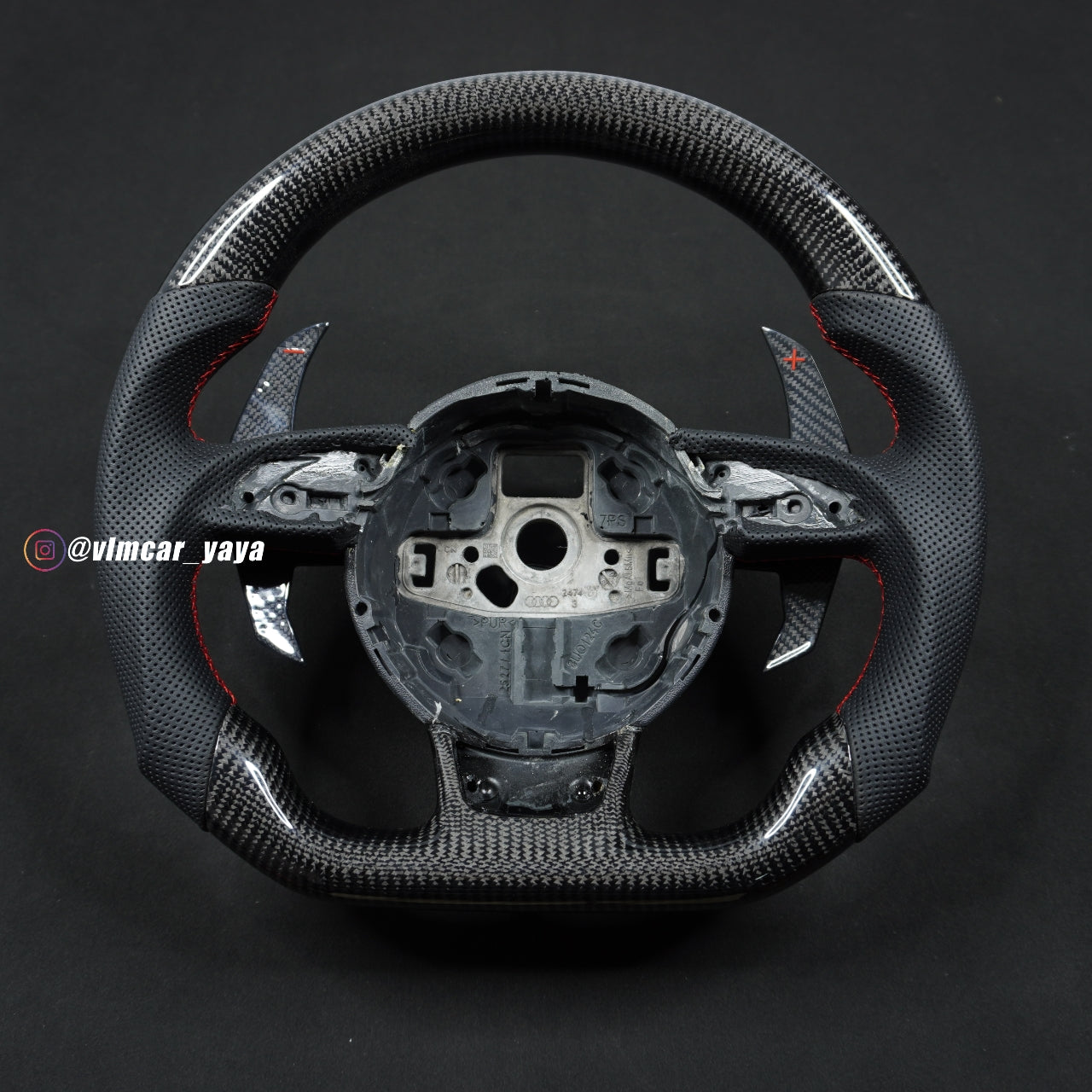 Private Custom Carbon Fiber Steering Wheel For Audi A1 S1 S3 S4 S5 RS3 RS4 RS5 SQ5