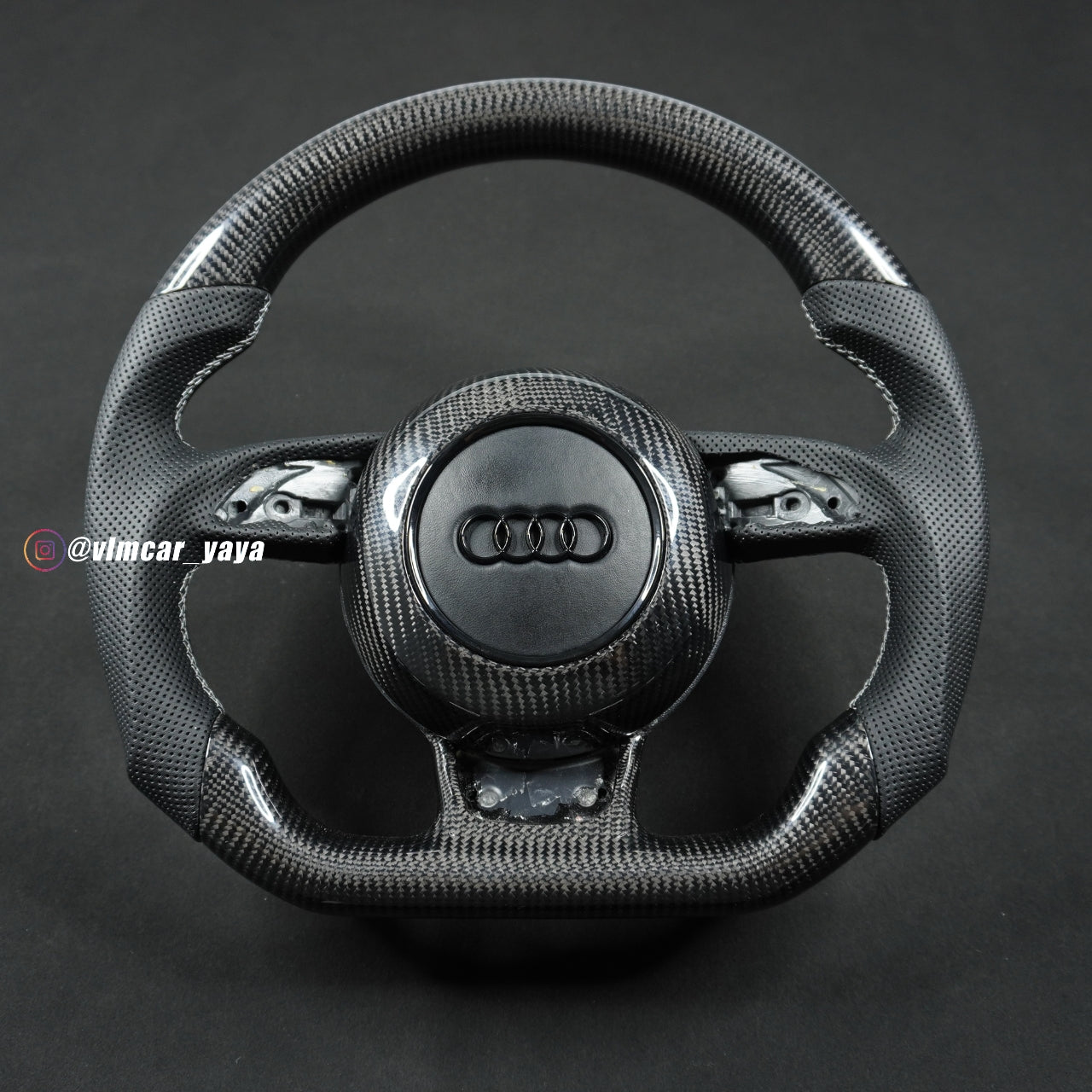 Private Custom Carbon Fiber Steering Wheel For Audi A1 S1 S3 S4 S5 RS3 RS4 RS5 SQ5