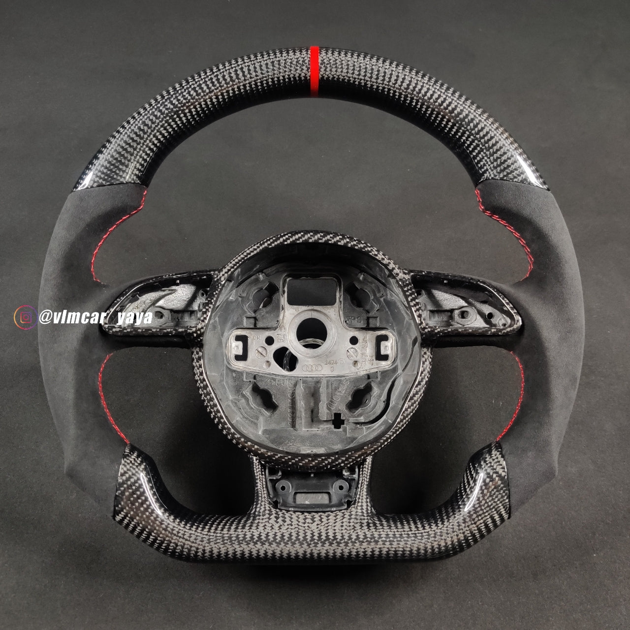 Private Custom Carbon Fiber Steering Wheel For Audi A1 S1 S3 S4 S5 RS3 RS4 RS5 SQ5