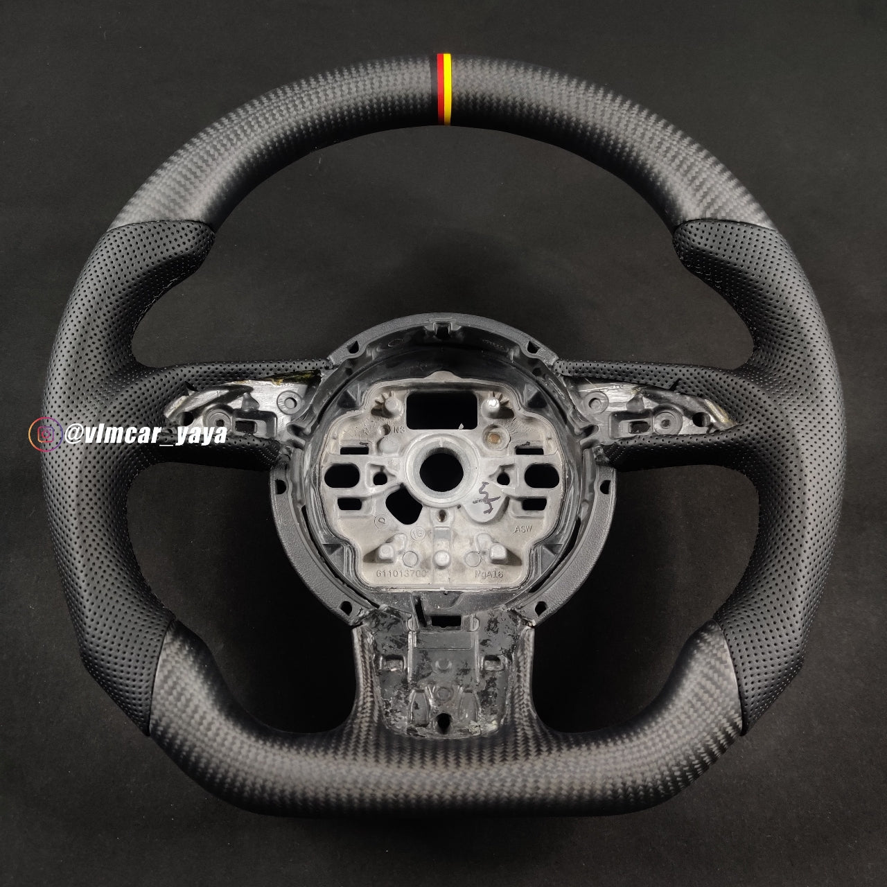 Private Custom Carbon Fiber Steering Wheel For Audi A1 A3 A4 A5 A6 A7 S6 S7 Q3