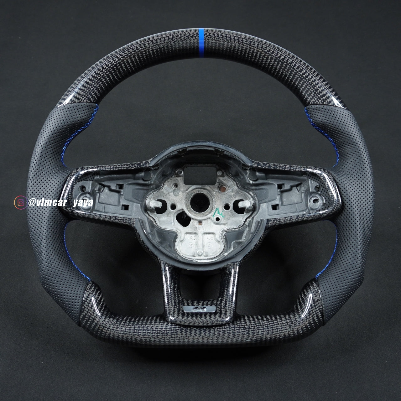 Private Custom Carbon Fiber Steering Wheel For Volkswagen Golf7 MK7 R GTI VW