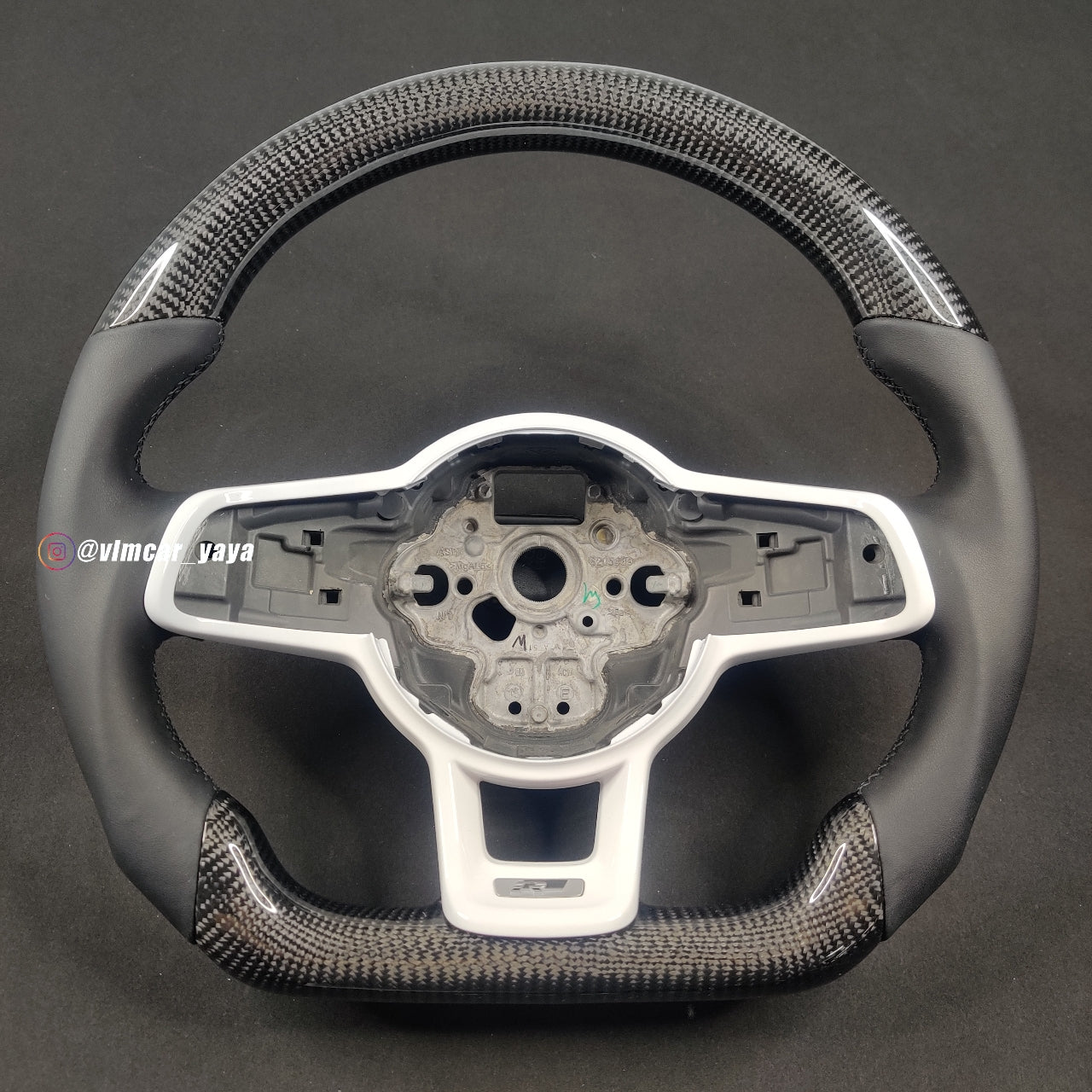 Private Custom Carbon Fiber Steering Wheel For Volkswagen Golf7 MK7 R GTI VW