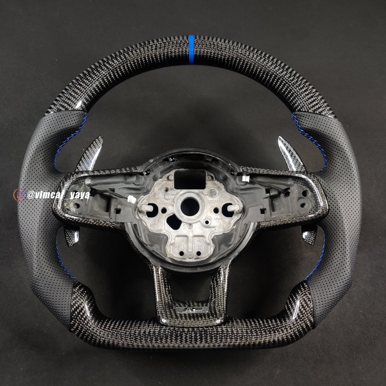 Private Custom Carbon Fiber Steering Wheel For Volkswagen Golf7 MK7 R GTI VW