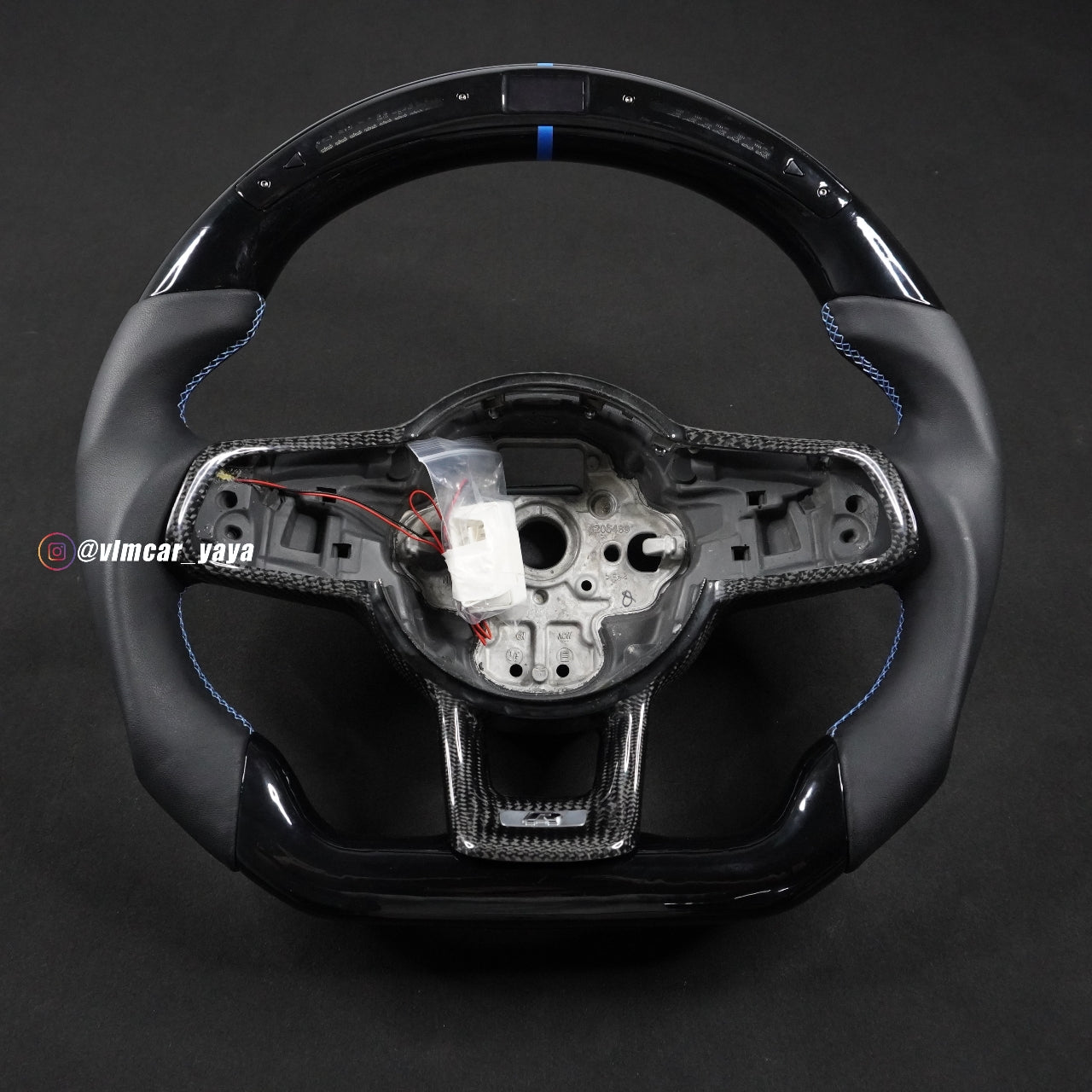 Private Custom Carbon Fiber Steering Wheel For Volkswagen Golf7 MK7R GTI VW