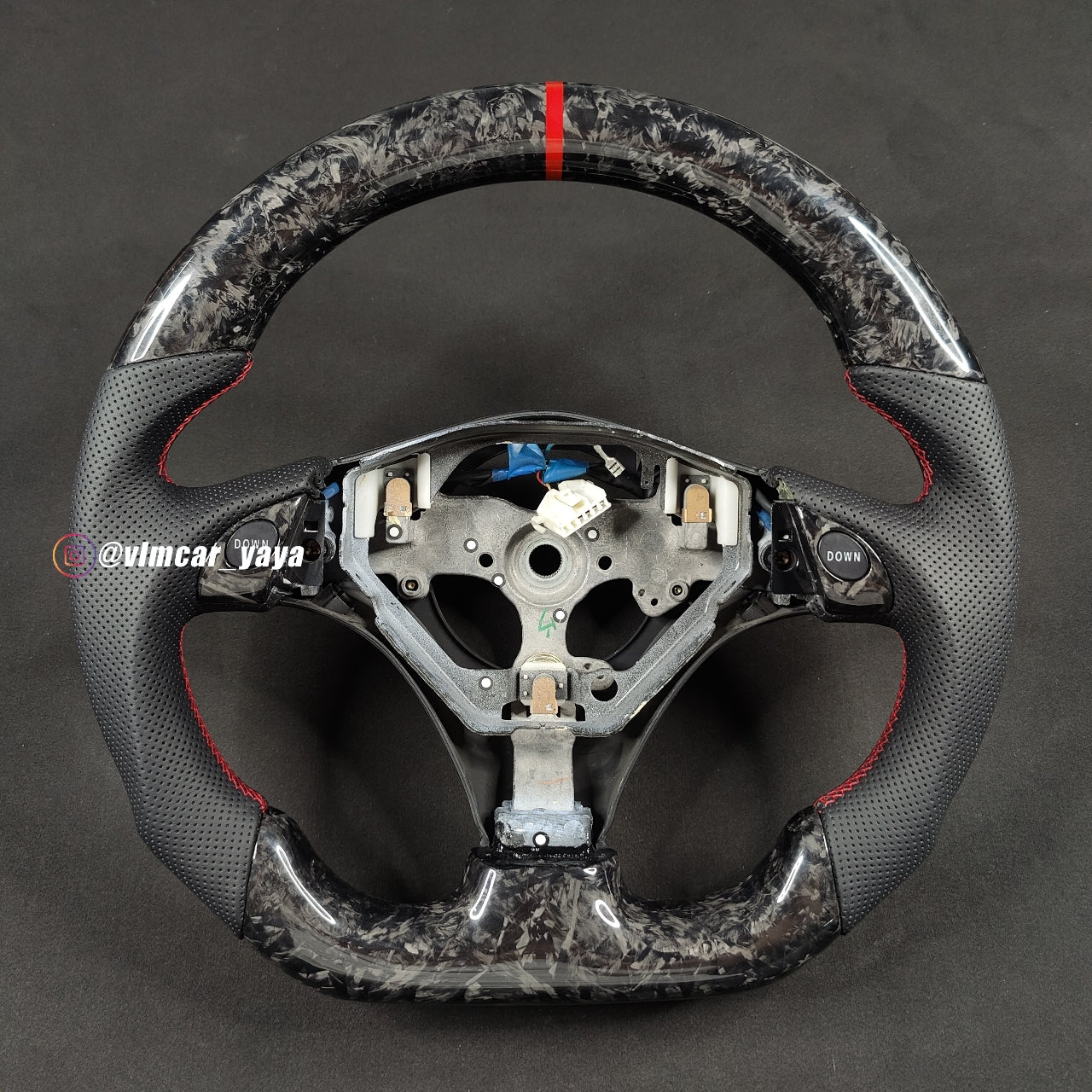 Private Custom Carbon Fiber Steering Wheel For Lexus IS200 IS300