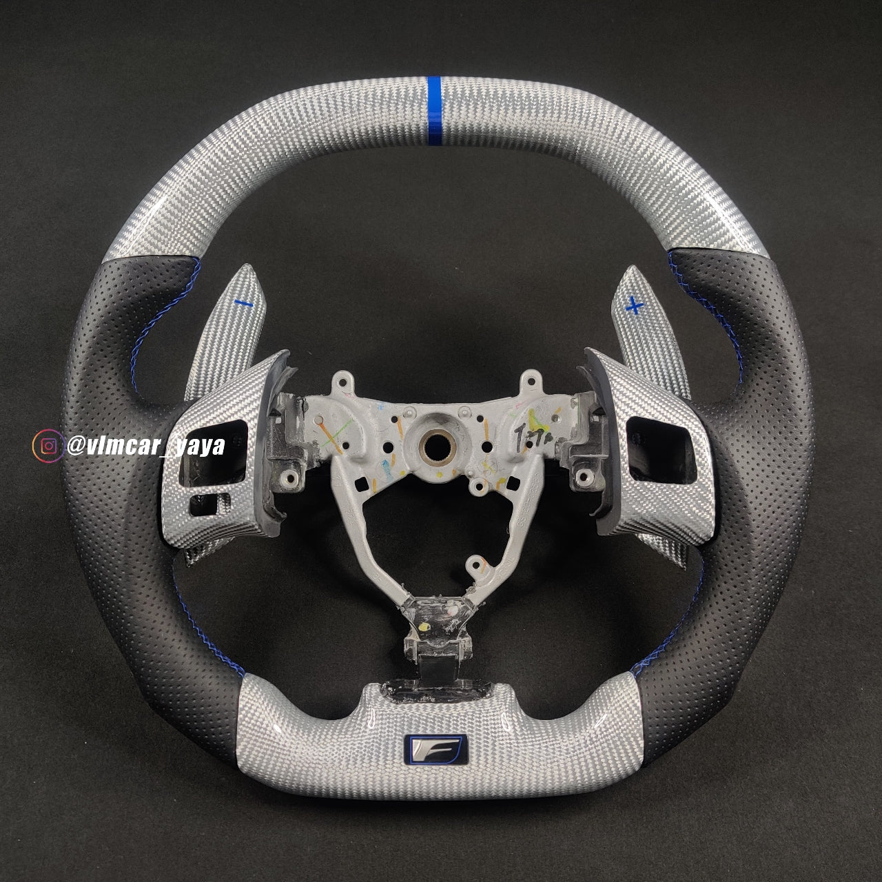 Private Custom Carbon Fiber Steering Wheel For Lexus IS250
