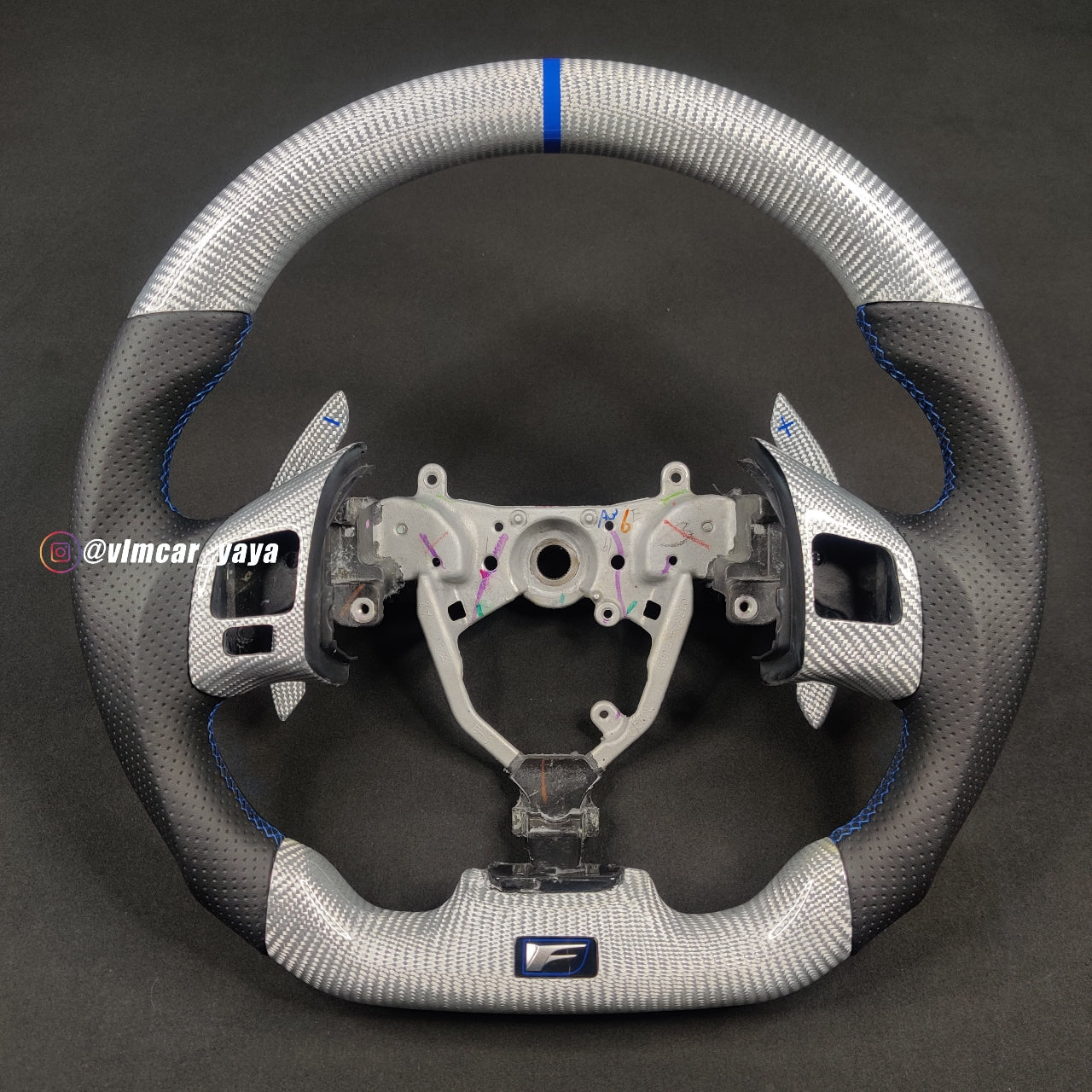 Private Custom Carbon Fiber Steering Wheel For Lexus IS250