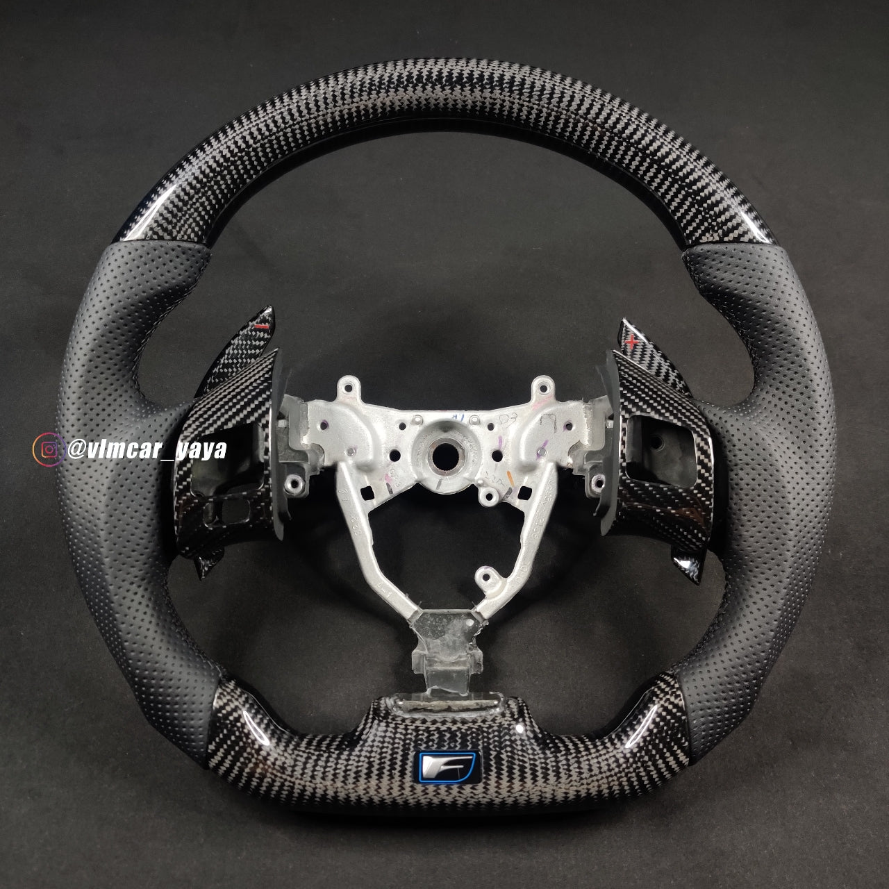 Private Custom Carbon Fiber Steering Wheel For Lexus IS250