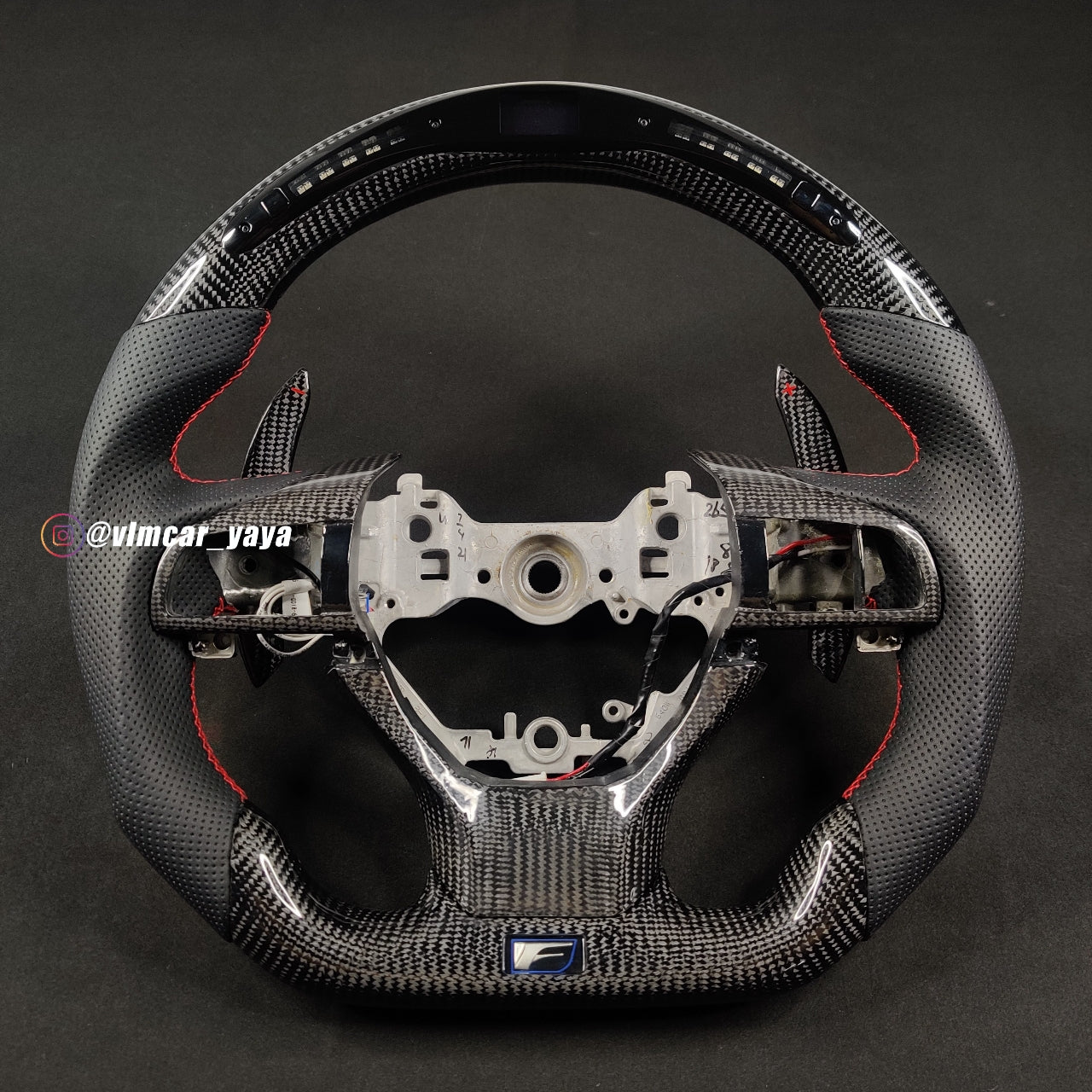 Private Custom Carbon Fiber Steering Wheel For Lexus ES / GS / LM / GX / ES / RX / LX