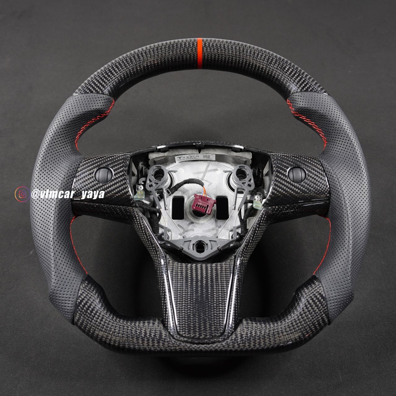 Private Custom Carbon Fiber Steering Wheel For Tesla Model3 ModelY